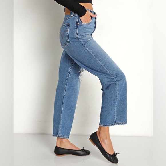 🔥🔥🔥NEW Levi's® Premium RIBCAGE STRAIGHT ANKLE JEANS - Picture 2 of 16